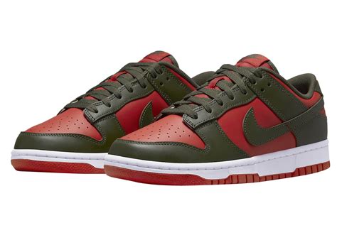 Nike Dunk Low Mystic Red DV0833-600 - KicksOnFire.com