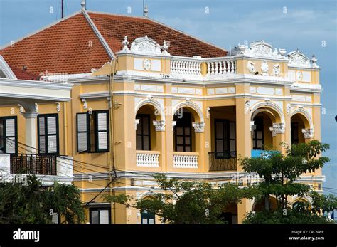 french colonial architecture phnom penh cambodia Stock Photo - Alamy