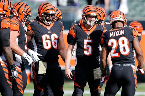 Flipboard: Cincinnati Bengals vs Baltimore Ravens Football Nov. 10