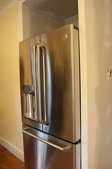 Foodista | GE Café: The First Refrigerator to Dispense HOT Water!