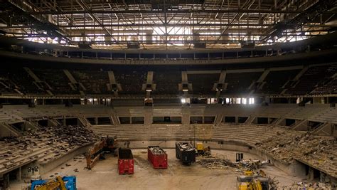 Abandoned NBA stadium near my house in the Midwest. : r/AbandonedPorn