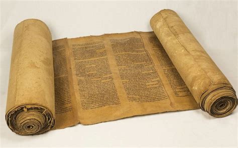 Torah scroll that women helped write to be unveiled in Madrid | The ...