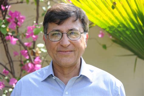 All bets are off, if even one n-bomb is used: Pak N-physicist Pervez Hoodbhoy - INDIA New ...