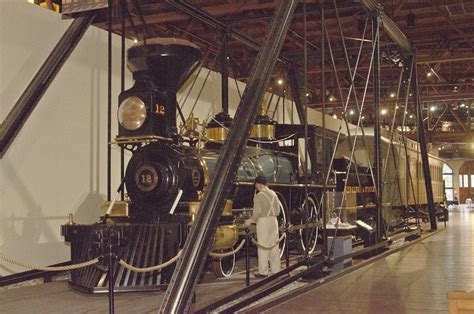 Exhibits - California State Railroad Museum