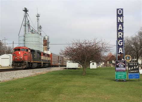 M371 heads South through Onarga IL on the CN Chicago Sub w… | Flickr