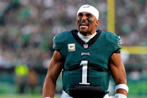 Report: Eagles Make Decision On Jalen Hurts For Monday Night - The Spun