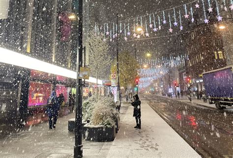 #AboutLastNight: Signs of a White Christmas as snow falls in Central London | My Soho Times – MY ...