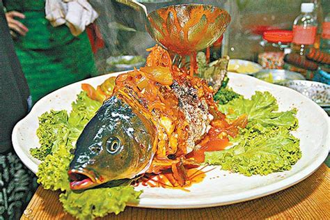 Yin and Yang Fish – A Controversial Dish That’s Both Dead and Alive ...