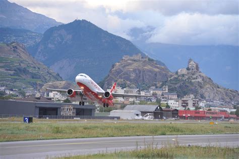 L'aéroport de Sion fermera six semaines - TRAVEL INSIDE F