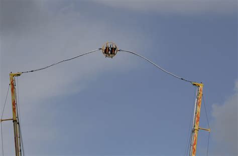 Video shows terrifying moment bungee cord snaps on slingshot ride at Florida amusement park