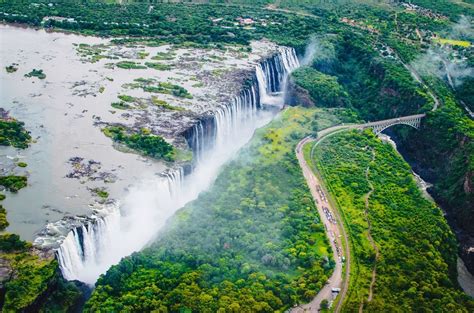 The World’s Largest Waterfalls Are Underwater | Amusing Planet