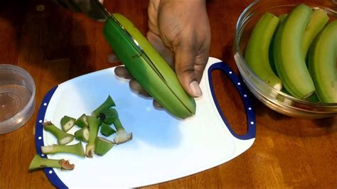 How To Cook Green Banana - YouTube