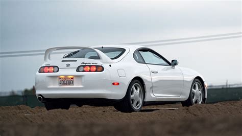 These Are 10 Of The Best RWD Cars With A Manual Transmission Ever Made