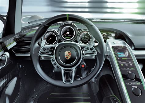 Porsche 918 Spyder interior Exterior and Interior Pictures ~ Latest ...