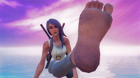 Fortnite Barefoot Relaxed by Nyanaki on DeviantArt