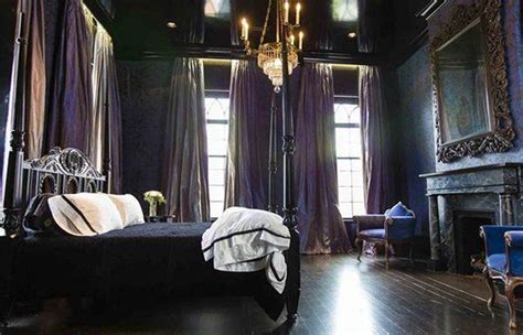 20+ Victorian Purple Gothic Bedroom – The Urban Decor