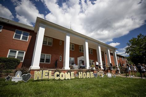 Students return to historic Gainesville campus for fall semester