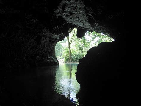 Karst Spring | Looking out of a karst spring in Ozark Nation… | Flickr