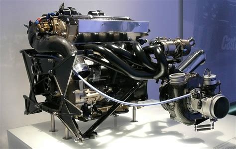 BMW M12 Formula 1 Engine - 5.5bar boost, 1400HP [1600x1014] : MachinePorn