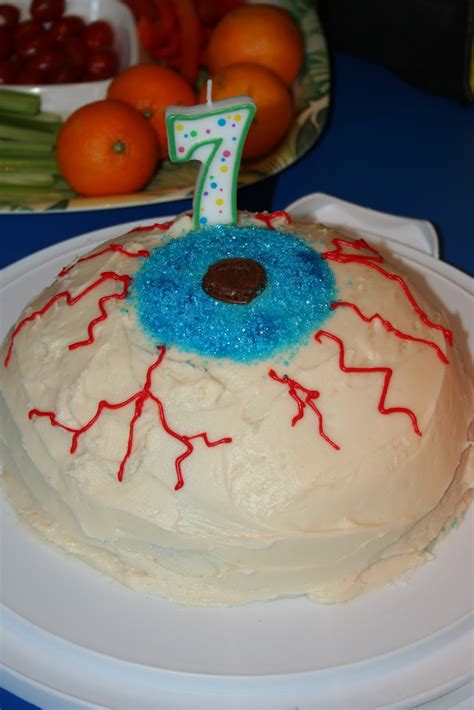 Richler Recipes: Eyeball Cake