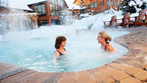 Visit the Nordik Spa-Nature in Chelsea, Quebec | Spa, Winter pictures, Nordik