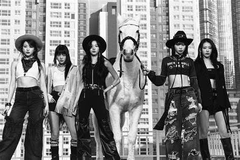 LE SSERAFIM unleashes charismatic cowgirl vibes in the new teaser photos for their first full ...