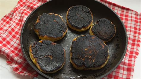 Here's Why You're Craving Burnt Food