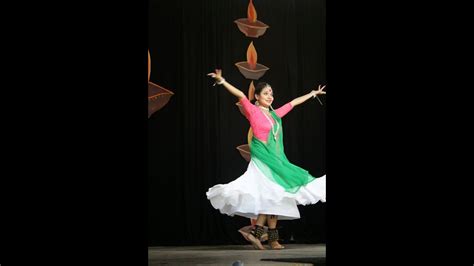 VANDE MATARAM Dance Performance - YouTube