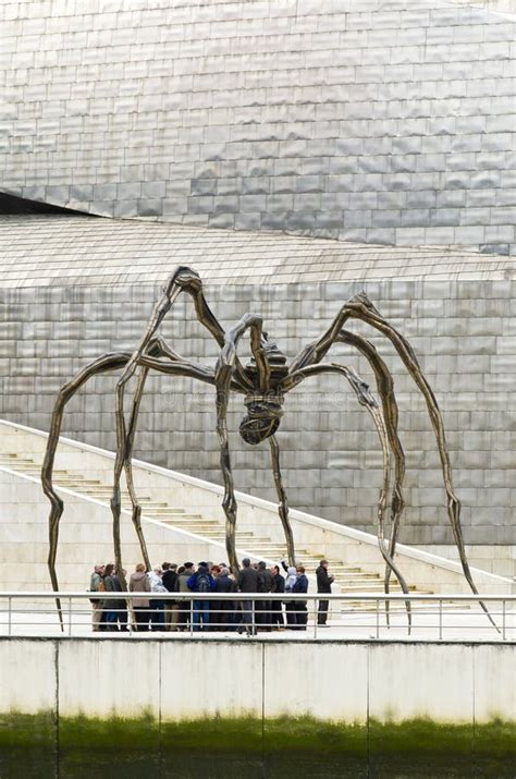 Maman Sculpture at Crystal Bridges Editorial Photography - Image of spider, giant: 200257582