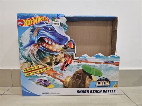 Hot Wheels Shark Beach Battle, Hobbies & Toys, Toys & Games on Carousell