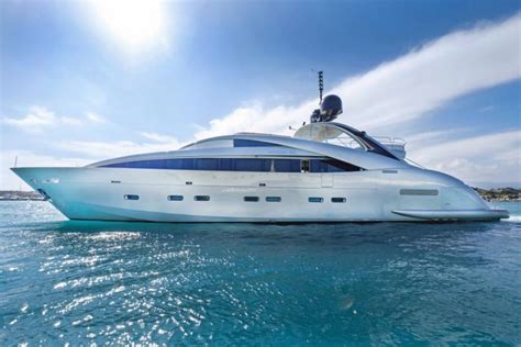 Motor yacht YCM120 - ISA - Yacht Harbour