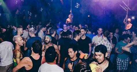 Vancouver Nightlife: Vancouver Bars, Clubs & Eats - The Gay Globetrotter