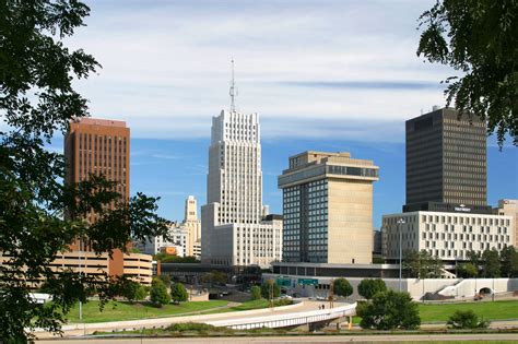 6 Reasons Akron, Ohio Should Be On Your Radar | Vogue