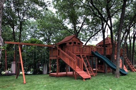 Why Wooden Jungle Gyms are Ideal for Healthy, Active Kids | Nascence