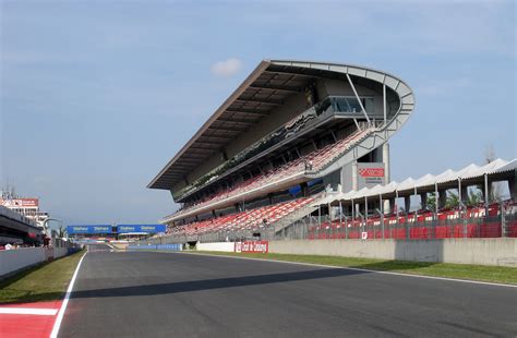 File:F1 Circuit de Catalunya - Tribuna.jpg - Wikipedia, the free encyclopedia