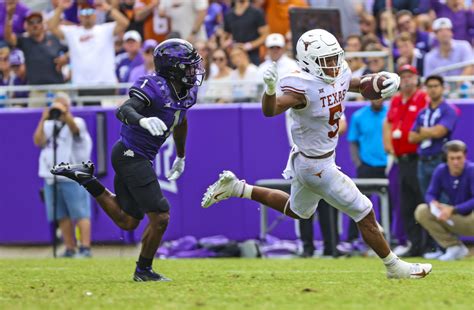 Texas Longhorns Football: Bijan Robinson Named Earl Campbell Tyler Rose ...