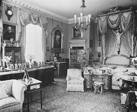 Queen Alexandra's Bedroom, Marlborough House [Marlborough House, 1912] | Royal Collection Trust ...