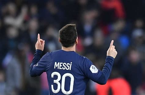 Lionel Messi scores, reaches 10 league goals for PSG in 2-1 win vs ...