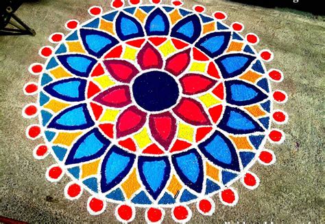 Brighten Up Your Home This Diwali With These 20 Easy-To-Do Rangoli Designs