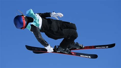 Olympic women's ski slopestyle qualifier postponed due to wind, snow | CBC Sports