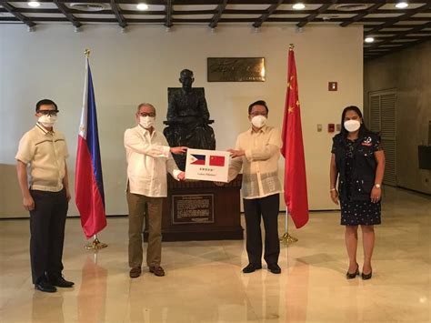 China Turns Over 130 Ventilators to the Philippines | PTV News