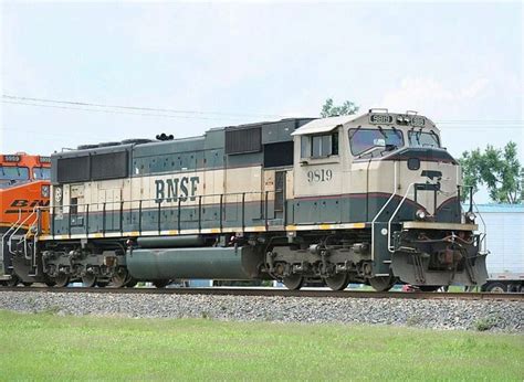 EMD Diesel Locomotive from SD70 Series in USA | Bnsf railway, Railway ...