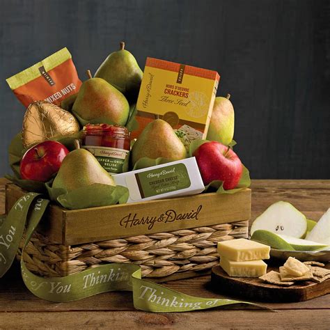 Harry & David Deluxe Organic Fruit Gift Basket | Healthy Food Gifts | POPSUGAR Fitness Photo 5