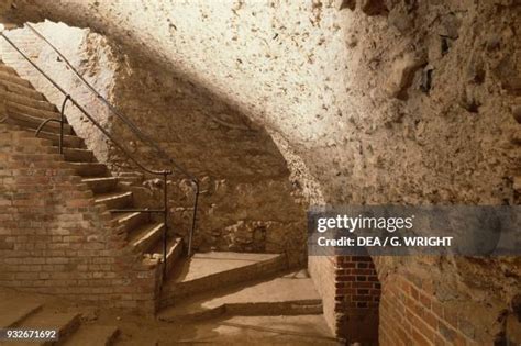 Temple Of Claudius Fotografías e imágenes de stock - Getty Images