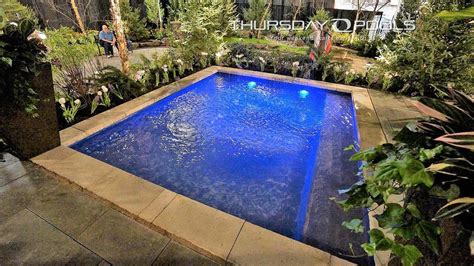 13’5″ x 11’5″ Large Fiberglass Wading Pool | Parrot Bay Pools