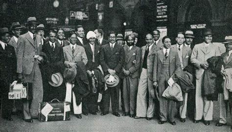 Rare and Vintage Images: First Indian Cricket Team 1932