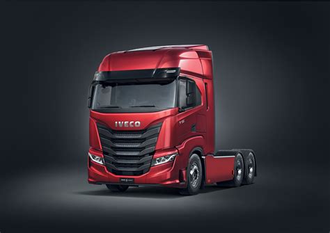 New Iveco S-Way Passes 4 Million Km Test | Bigwheels.my