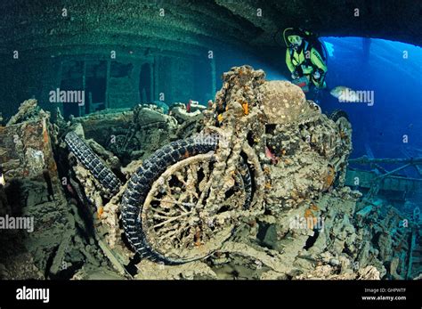 Shipwreck SS Thistlegorm, scuba diver inside Ship wreck by the ...