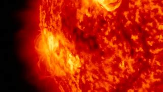 Giant sunspot aligns with Earth - and it could create huge flares that ...