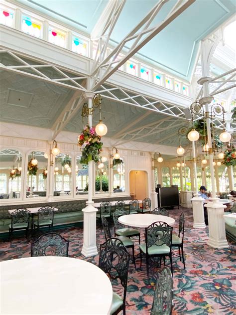 Crystal Palace in Disney’s Magic Kingdom – Dixie Delights